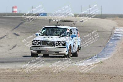 media/Sep-28-2024-24 Hours of Lemons (Sat) [[a8d5ec1683]]/1140am (Outside Grapevine)/